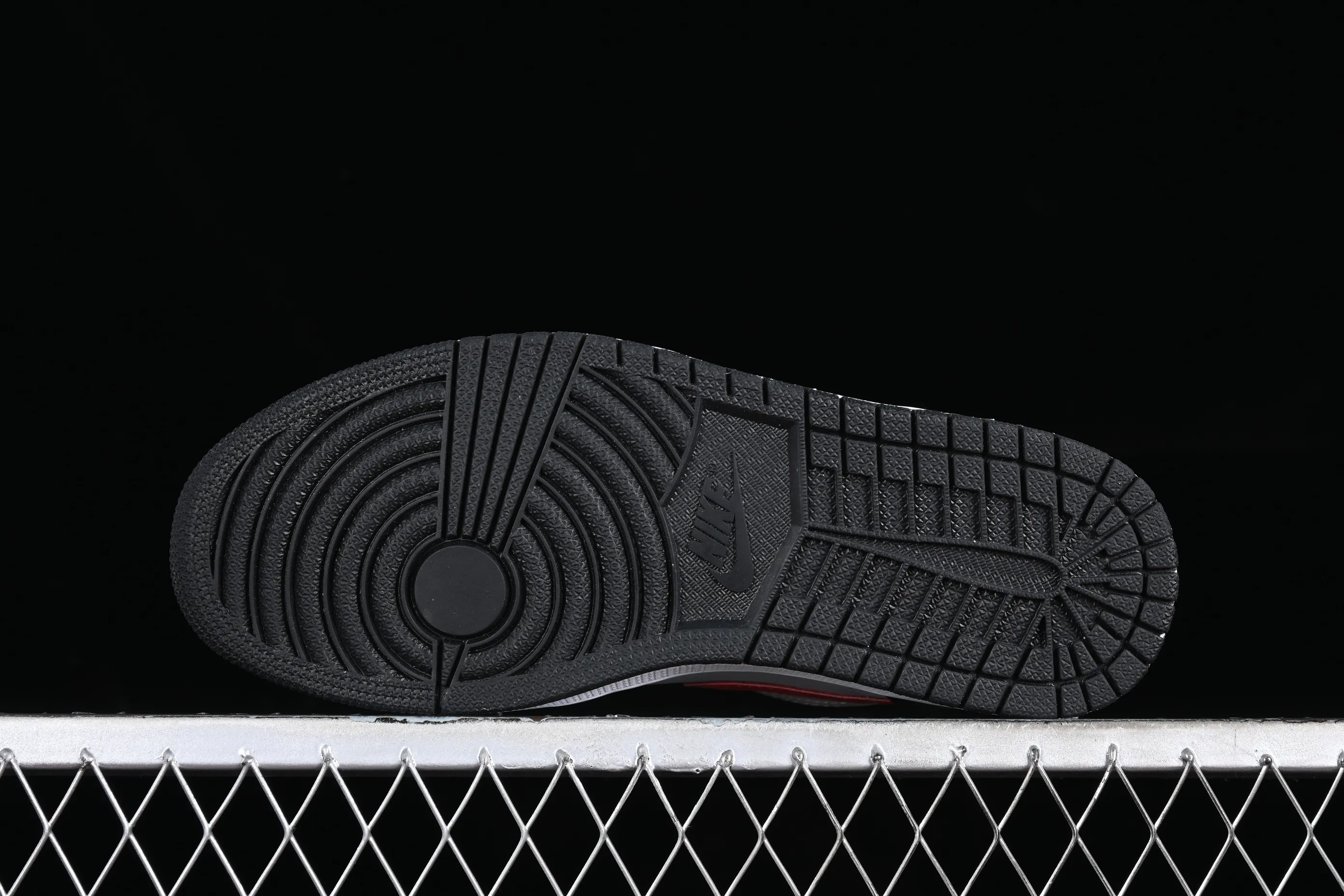 All categories Air Jordan Jordan series basketball shoes Air Jordan 1 Low Z version Air Jordan 1 Low AJ1 Joe 1 black gray red hook low-top cultural basketball shoes DC0774-062